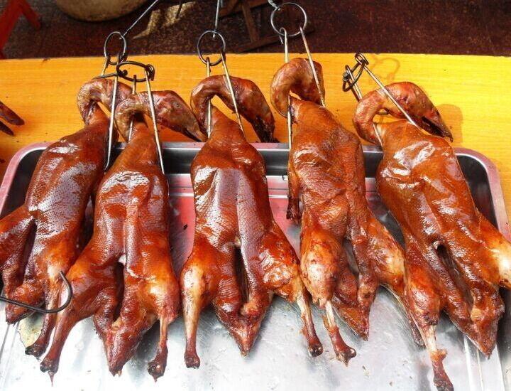 革新传统烹饪技术，最新烤鸭炉重塑烤鸭美食体验