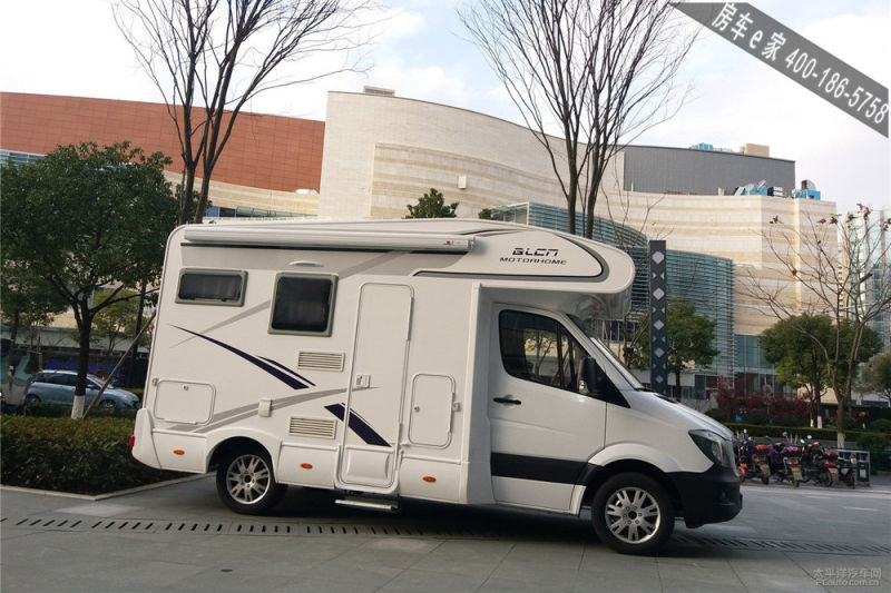 最新式房车，超越想象的移动居住体验